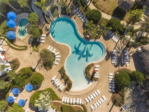 Holiday Inn Express & Suites S Lake Buena Vista by IHG, BBQ/picnic area