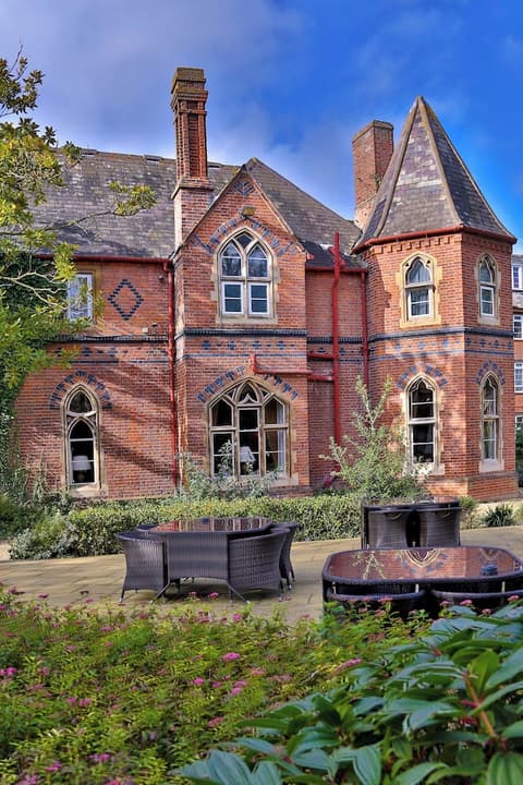 Best Western Abbots Barton Hotel, Terrace/patio