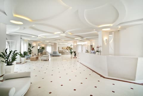 Santorini Palace