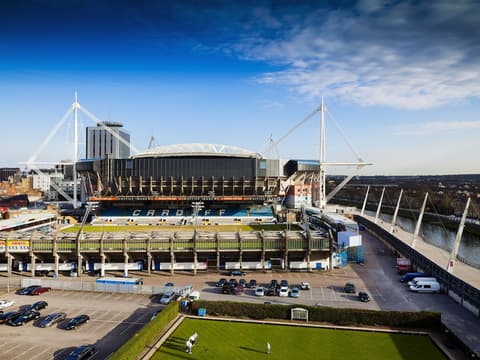 Holiday Inn Cardiff City Centre by IHG, Exterior