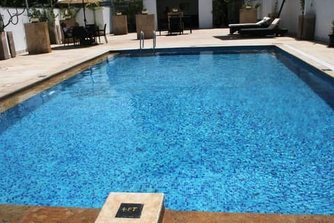 The Lallgarh Palace - A Heritage Hotel, Outdoor pool