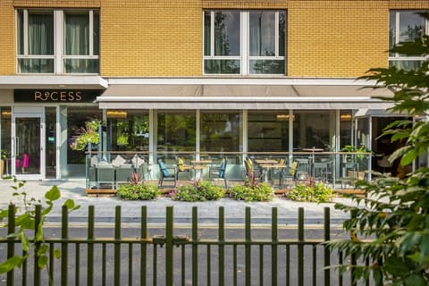 Hilton Garden Inn Bristol City Centre, Terrace/patio