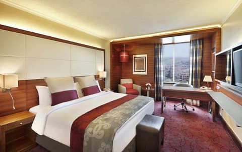 Crowne Plaza Amman by IHG, Room