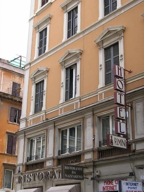 Hotel Rimini, Front of property