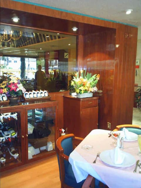 Segovia Regency Hotel