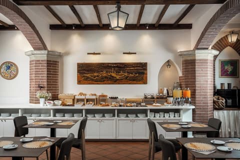 Hotel Athena, Breakfast area