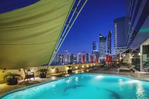 Corniche Hotel Abu Dhabi