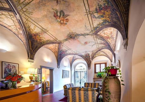 Hotel Botticelli, Reception