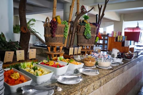 El Mirador Acapulco, Restaurant