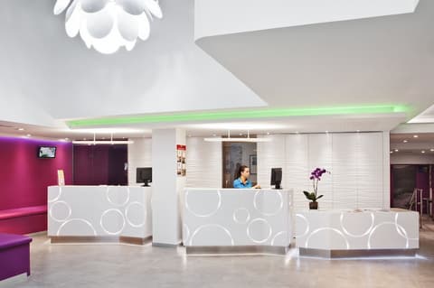 Hotel ibis Styles Madrid Prado, Reception