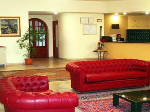 Hotel Akrabello