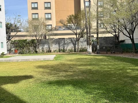 ibis Monterrey Aeropuerto