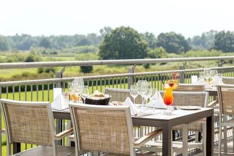 NH Hamburg Horner Rennbahn, Terrace/patio