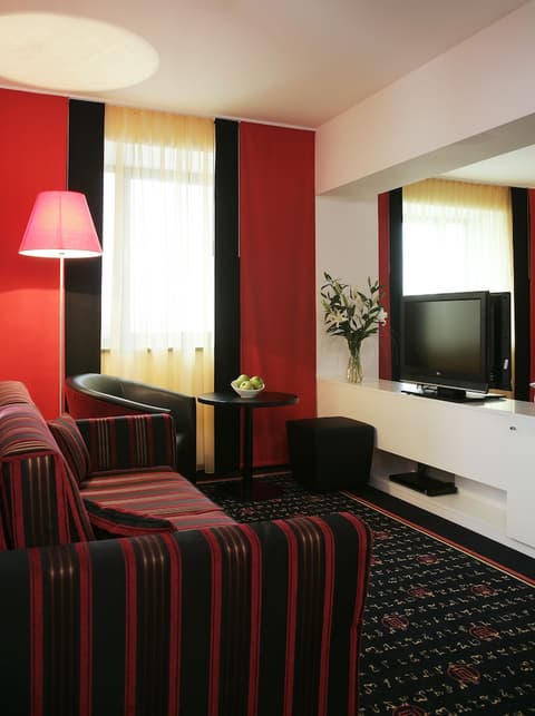 Vienna House Easy by Wyndham Bucharest Airport