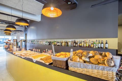 Planet Hotels One Adults Only +16