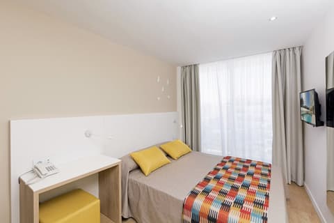 HSM Son Verí - Adults Only