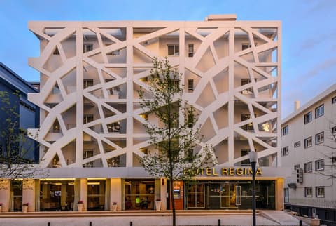 Hotel Regina, Front of property - evening/night