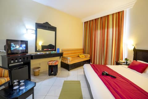 HOUDA YASMINE MARINA & SPA