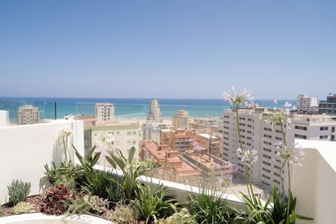 Hotel RH Arena By Hoteles RH