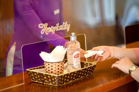 Century Riverside Hotel Hue