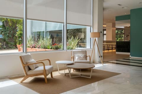 Ponient Pirámide Salou by PortAventura World