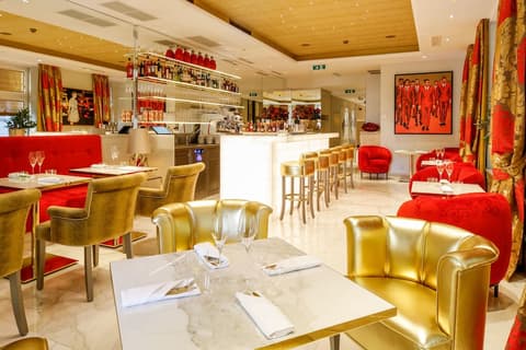 Boutiquehotel Das Tyrol, Bar (on property)