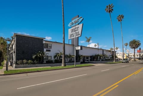 Sunset West Hotel, SureStay Collection by Best Western