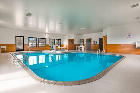 Quality Inn Marquette, Pool
