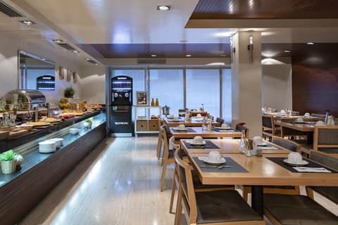 Hotel Vincci Puertochico