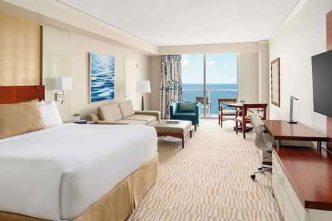 Trump International Beach Resort, Room