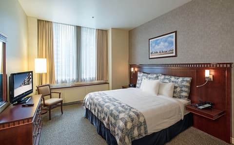 Le Square Phillips Hotel And Suites, Room