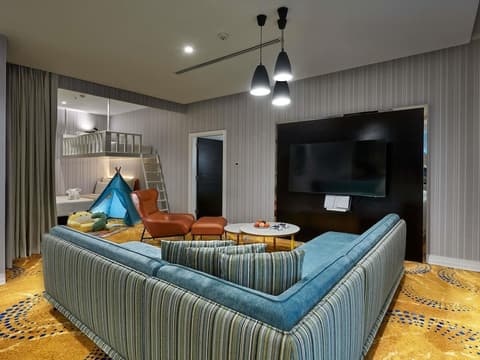 Pullman Kuala Lumpur City Centre Hotel & Residences