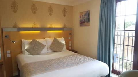 Garner Hotel Birmingham South East by IHG, Room