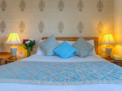 Garner Hotel Birmingham South East by IHG, Room