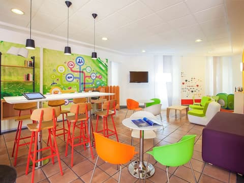 ibis Styles Napoli Garibaldi