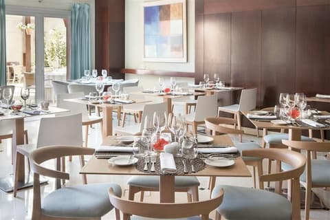 NH Collection Marbella, Dining