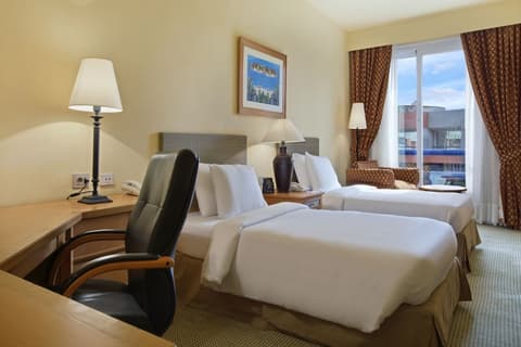 Hilton Alexandria Green Plaza