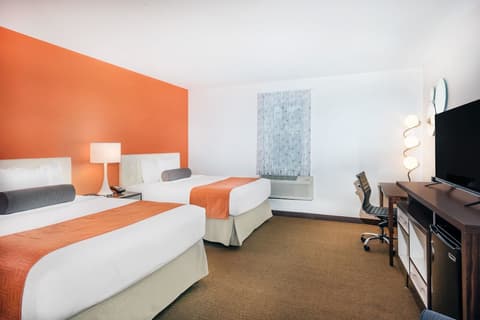 Howard Johnson by Wyndham Quincy/Boston, Room