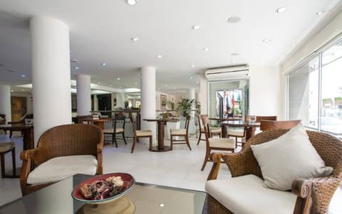 Hotel Romimar