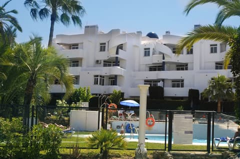 Apartamentos Ona Campanario