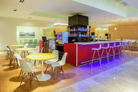 Fiesta Inn Centro Historico, Bar (on property)