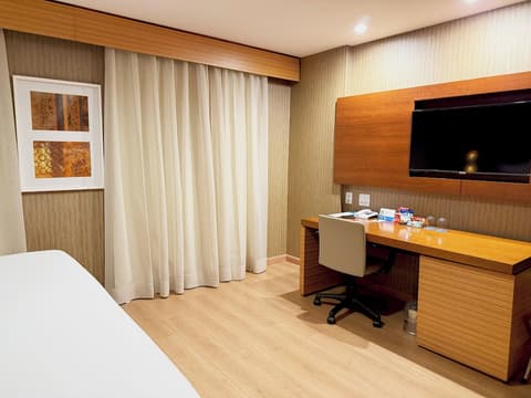 Wyndham Sao Paulo Ibirapuera Convention Plaza Hotel