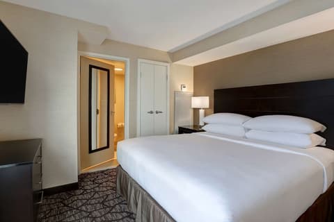 Embassy Suites by Hilton Niagara Falls Fallsview