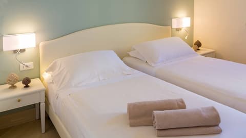 Hellenia Yachting Hotel
