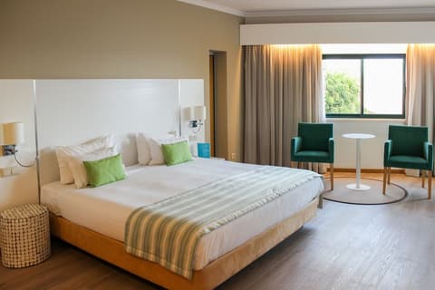 Sentido Galosol, Room