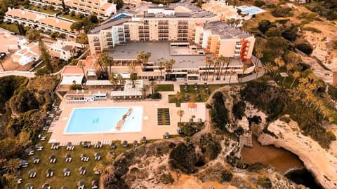 Pestana Viking Beach & Spa Resort, Exterior