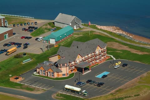 Super 8 by Wyndham Caraquet, Aerial view
