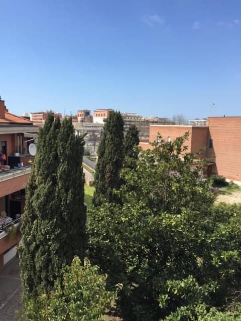 E H SUITES ROME AIRPORT