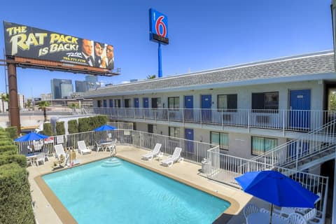 Motel 6 Las Vegas, NV – I-15 Stadium