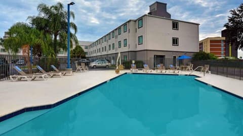 Motel 6 Orlando, FL - International Dr